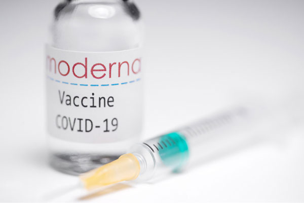 Can I take painkillers before or after a COVID-19 vaccine?